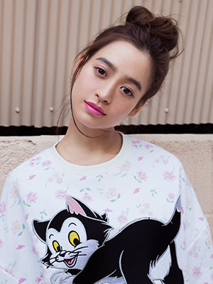 Meeting Moeka - Lazy Oaf Tokyo