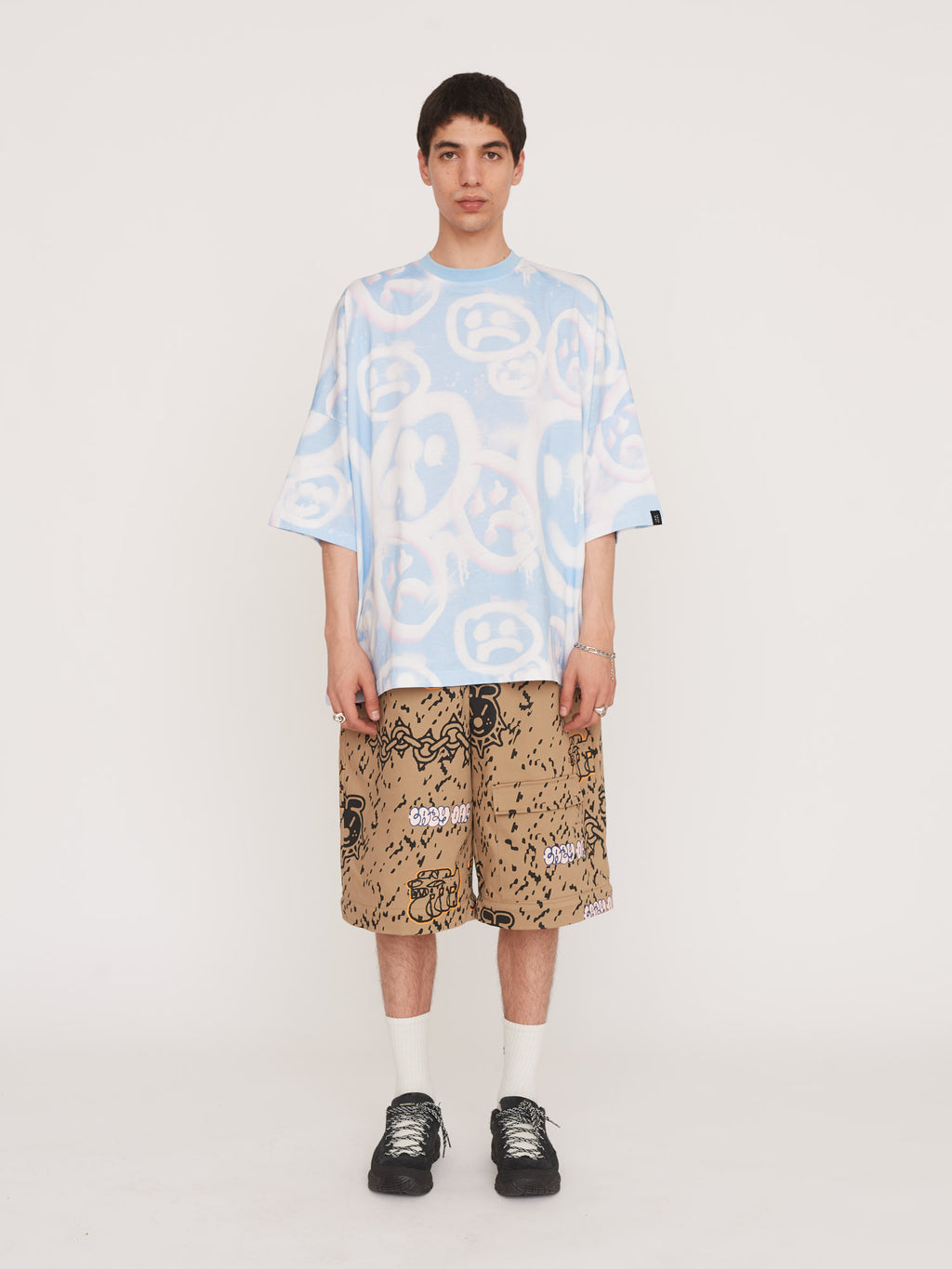 Drippy Spray Face Oversized T-Shirt