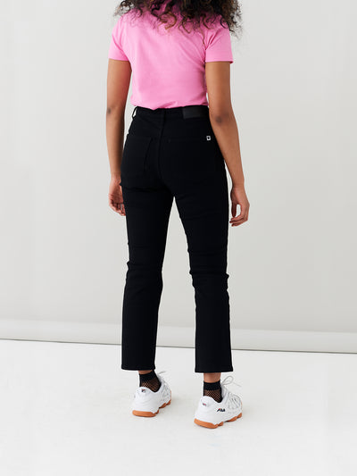 LO Straight Leg Jeans - Black