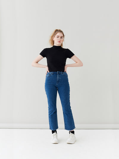 LO Straight Leg Jeans - Mid Wash