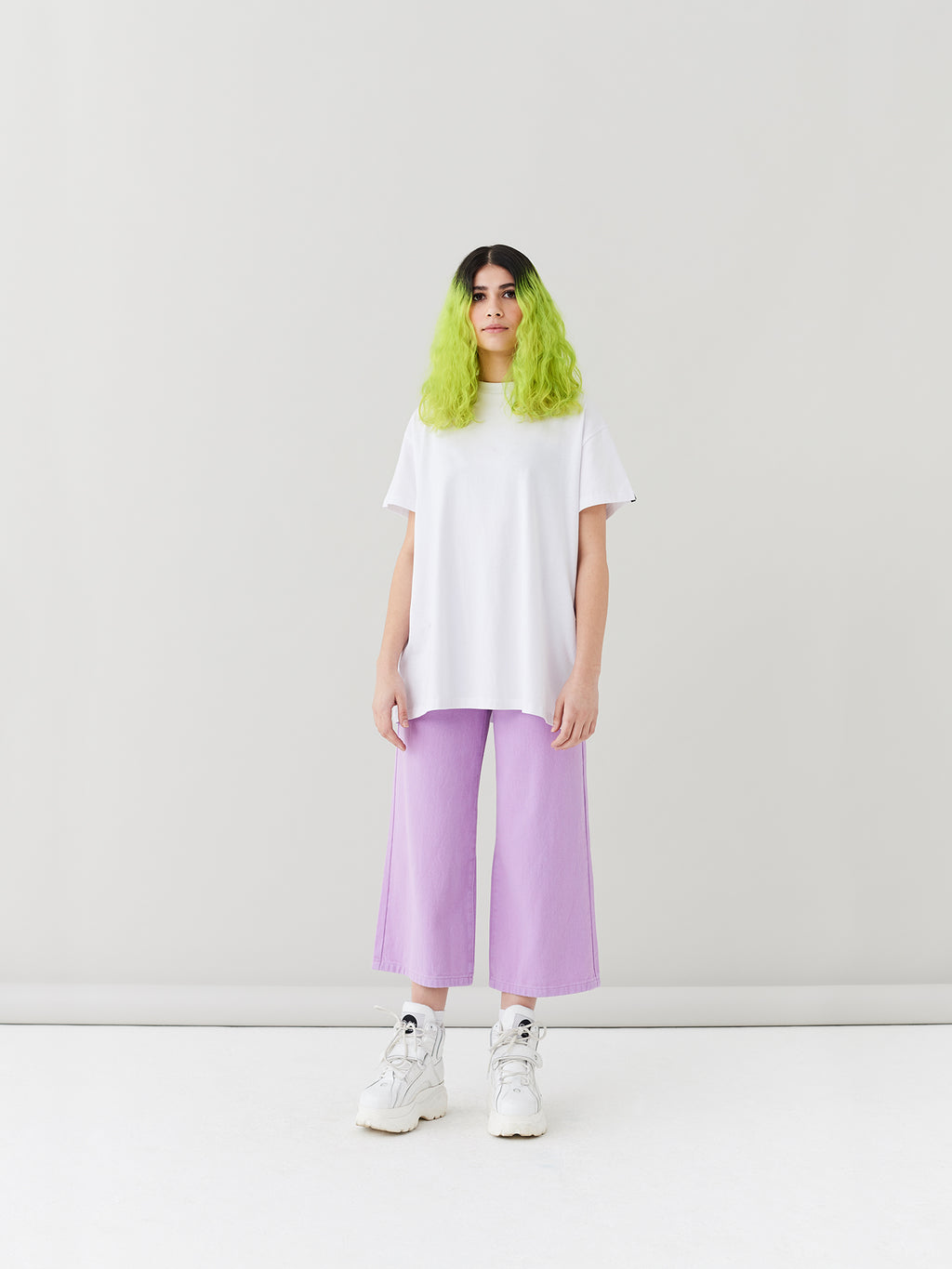 LO Oversized T-Shirt - White